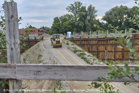 27.08.2025 - DEMOS-Baustelle und BayernHeim-Baustelle Alexiqauartier in Neuperlach