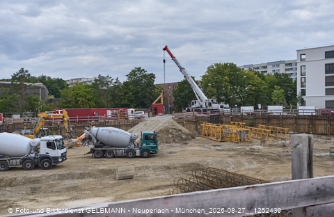 27.08.2025 - DEMOS-Baustelle und BayernHeim-Baustelle Alexiqauartier in Neuperlach