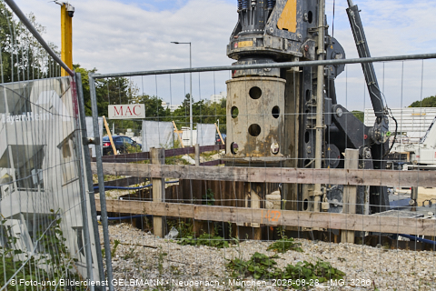 28.08.2025 - DEMOS-Baustelle und BayernHeim-Baustelle Alexiqauartier und BayernHeim in Neuperlach