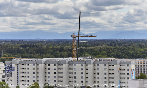 29.08.2025 - DEMOS-Baustelle und BayernHeim-Baustelle Alexiqauartier und BayernHeim in Neuperlach