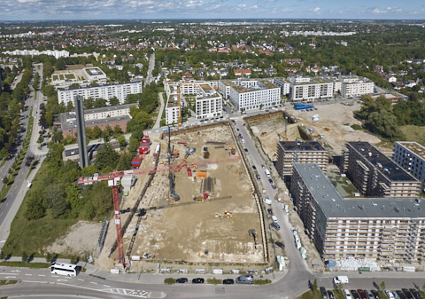 03.09.2025 - Luftbilder der DEMOS-Baustelle Alexiqauartier und BayernHeim in Neuperlach