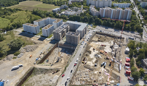 03.09.2025 - Luftbilder der DEMOS-Baustelle Alexiqauartier und BayernHeim in Neuperlach