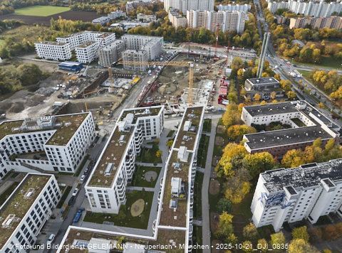 Baustelle Alexisquartier und BayernHeim in Neuperlach
