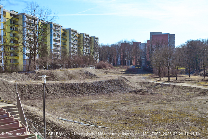 28.02.2026 - verschwundenes BIOTOP auf der Baustelle Quiddezentrum in Neuperlach
