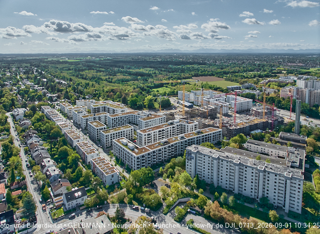 01.09.2026 - Luftbilder vom Alexisquartier und BayernHeim in Neuperlach