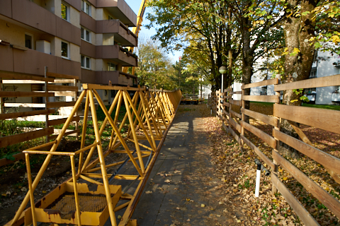 23.10.2019 - Ein Kran für den Oskar-Maria-Graf-Ring 23.10.2019 - Ein Kran für den Oskar-Maria-Graf-Ring