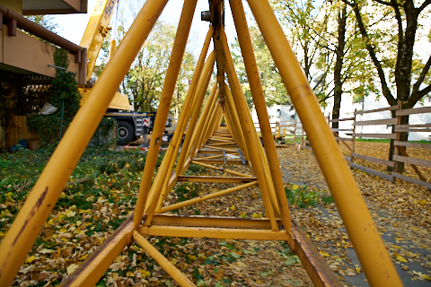 23.10.2019 - Ein Kran für den Oskar-Maria-Graf-Ring 23.10.2019 - Ein Kran für den Oskar-Maria-Graf-Ring