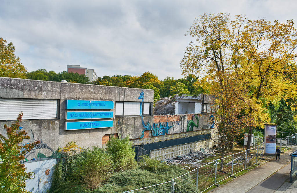 28.09.2021 - Abrissbegin des Quiddezentrums in Neuperlach